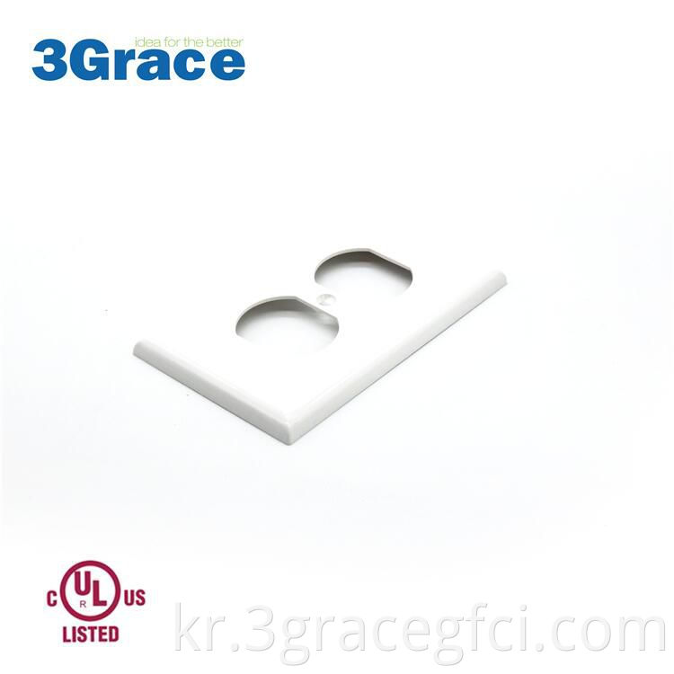 1 Gang Cover Plate For Conventional Receptacle1